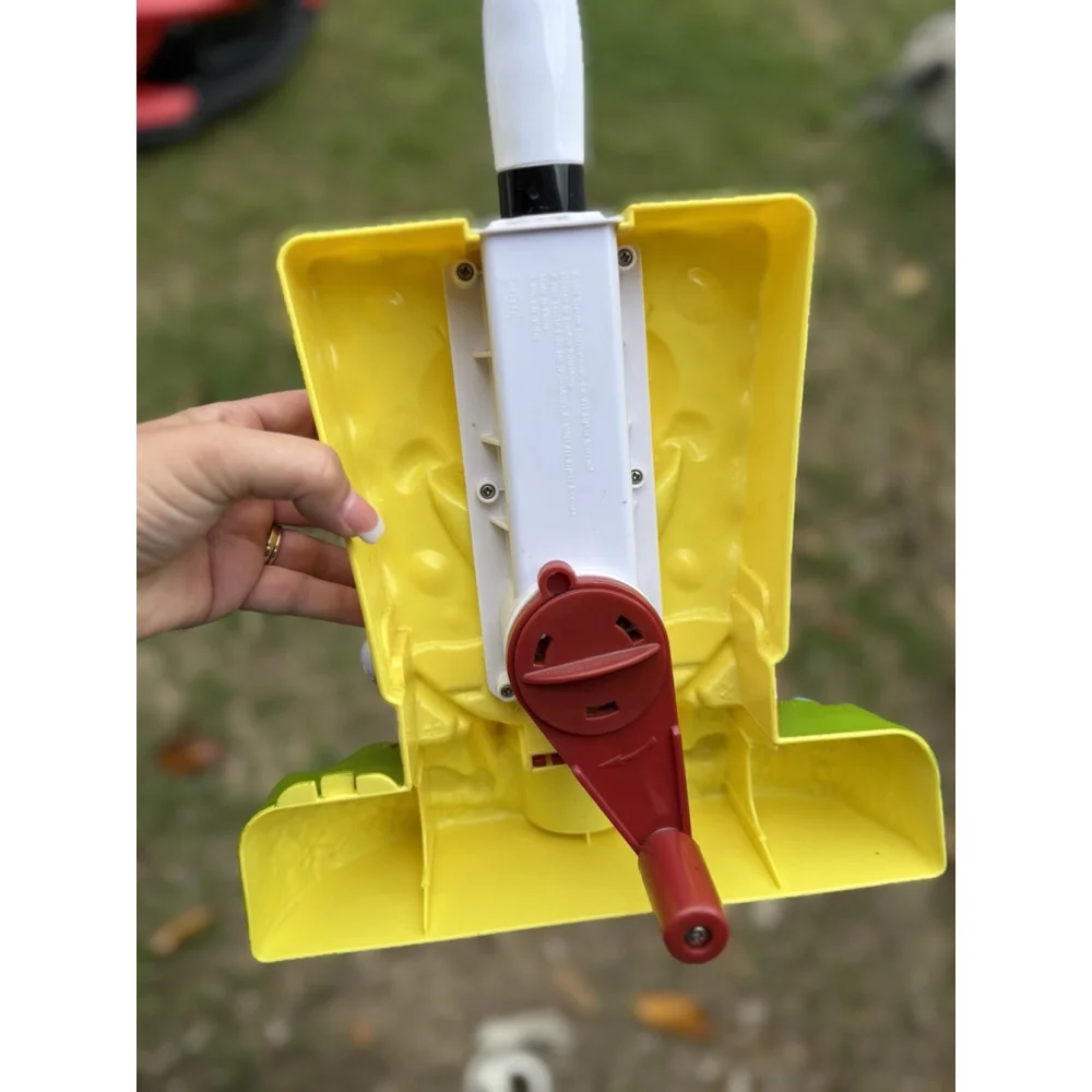 Spongebob Squarepants Sno-Cone Maker Plastic Cheese Grater 2001 Vintage Rare